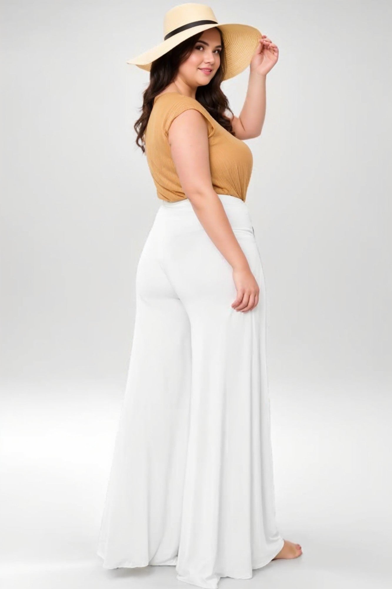 Elevé Wide-Leg Pants